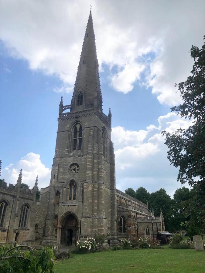 Dease Manor Apartment Higham Ferrers ภายนอก รูปภาพ