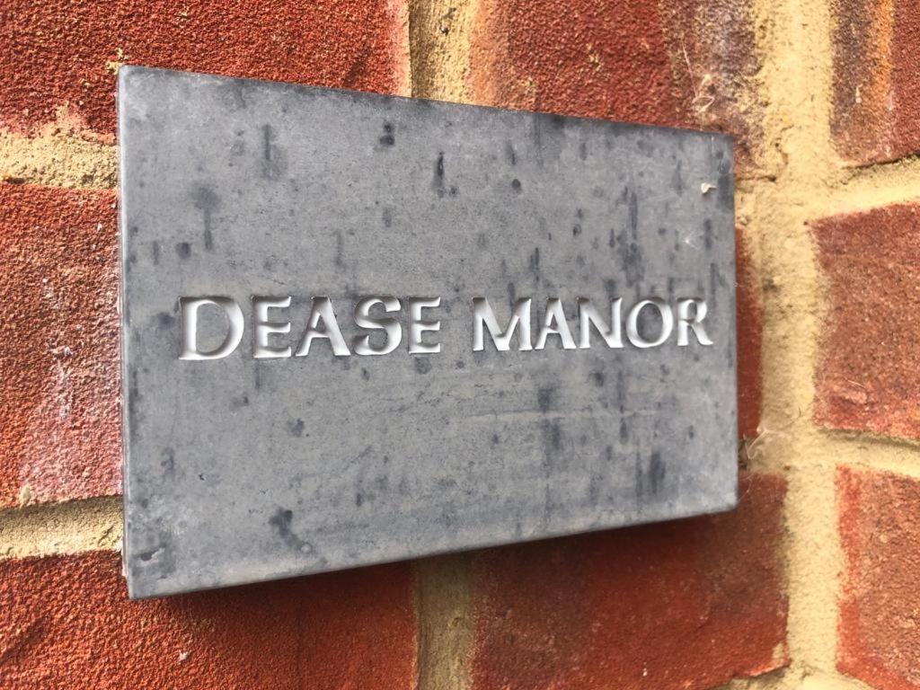 Dease Manor Apartment Higham Ferrers ภายนอก รูปภาพ